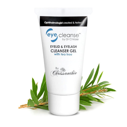 All-in-One Lash Extension and Eyelid Cleanser Gel, Makeup Remover with Tea Tree Oil, Eyelash Care Must-Have, 30 ml - EyeCleanse