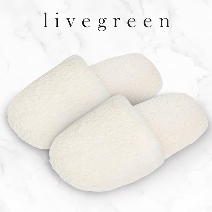 Live Green Foot Care Collection in Eucalyptus, Foot Spa Set with Sherpa Slippers, Foot Lotion (60ml), Foot Scrub (60ml) and 2 Bath Bombs (80 grams each)