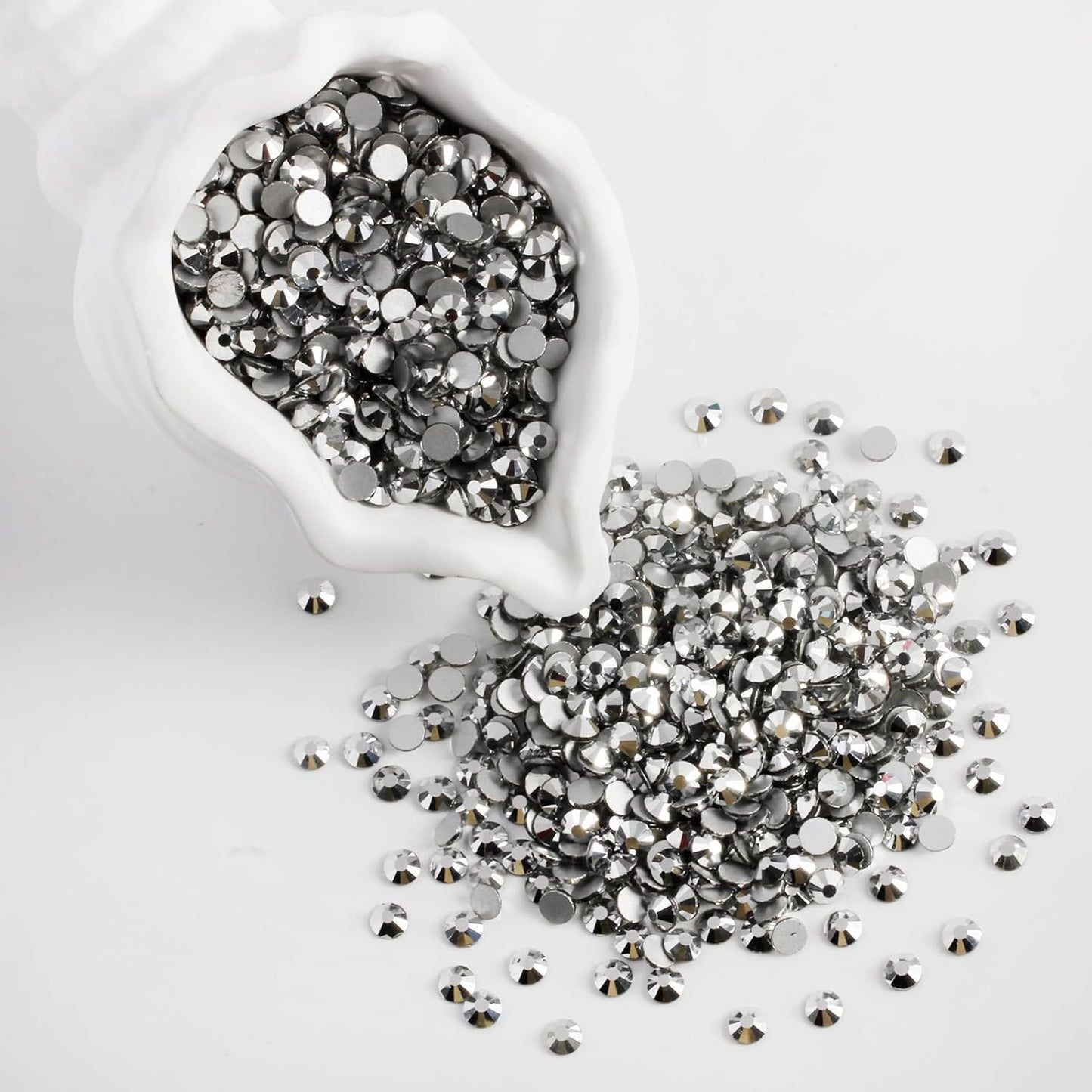 2000 PCS SS20 Flatback Rhinestones,12-Facet Diamond-Cut Glass Gems for Nail Art,Clothing,DIY Crafts,Glue-On Decoration Stones with Silver Backing,Silver Hematite