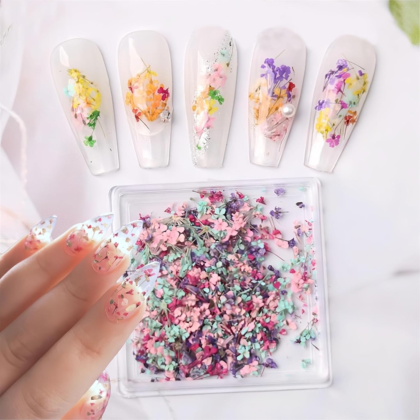1Box Dried Flowers Nail Art Stickers 12 Colors Dry Flowers Mini Real Natural Flowers Nail Decals 3D Gypsophila Floral Nail Sticker for Women Manicure Decoration Makeup DIY Accessories